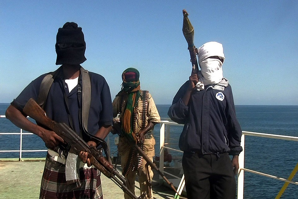 Куда исчезли все сомалийские пираты так быстро? Простое объяснение