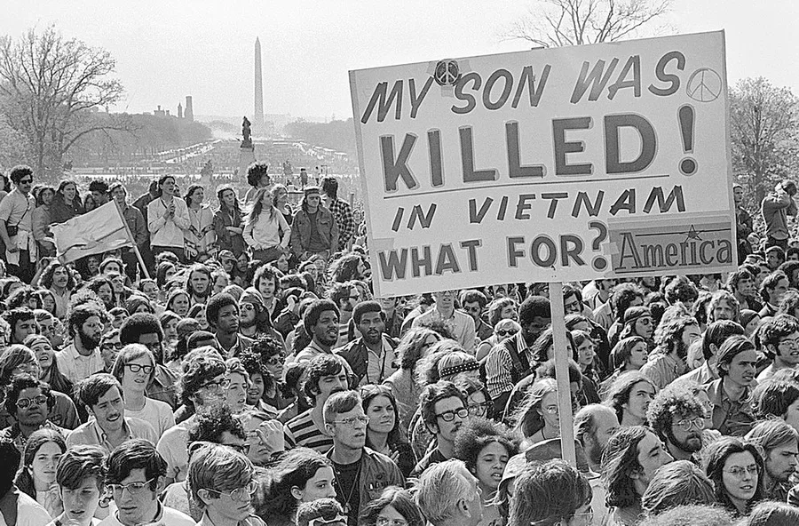 "Мой сын был убит во Вьетнаме. За что?" Антивоенный протест в США конца 1960-х