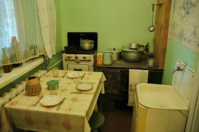 8 необычностей советских квартир, которые вызывают удивление у молодого поколения