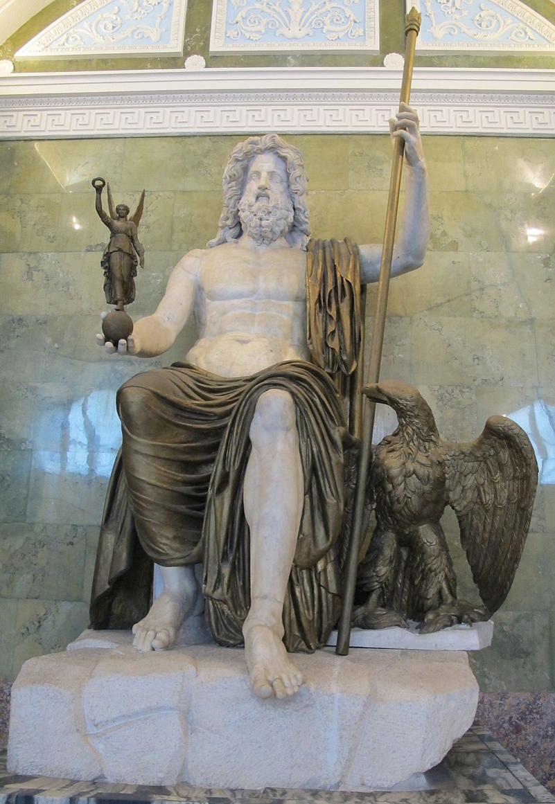 Статуя римского Юпитера (Эрмитаж). Считается максимально близкой копией знаменитого чуда света 